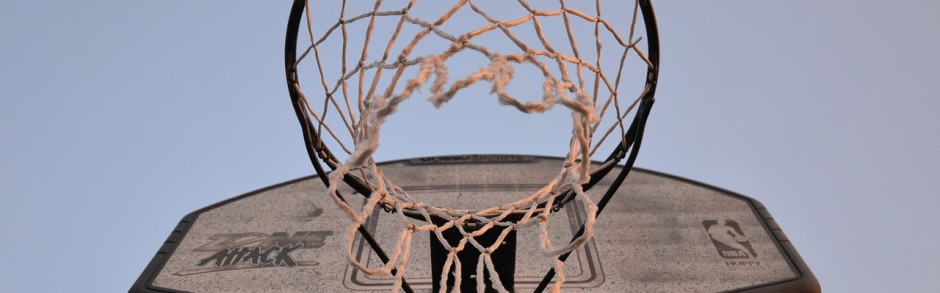 胡金秋伤病检查结果：万幸没有内出血 外伤几天就可以恢复