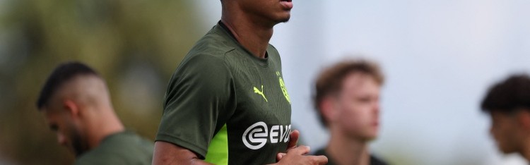 哈曼：英国人也说多特为小贝林厄姆花太多钱，他现在有些急于求成